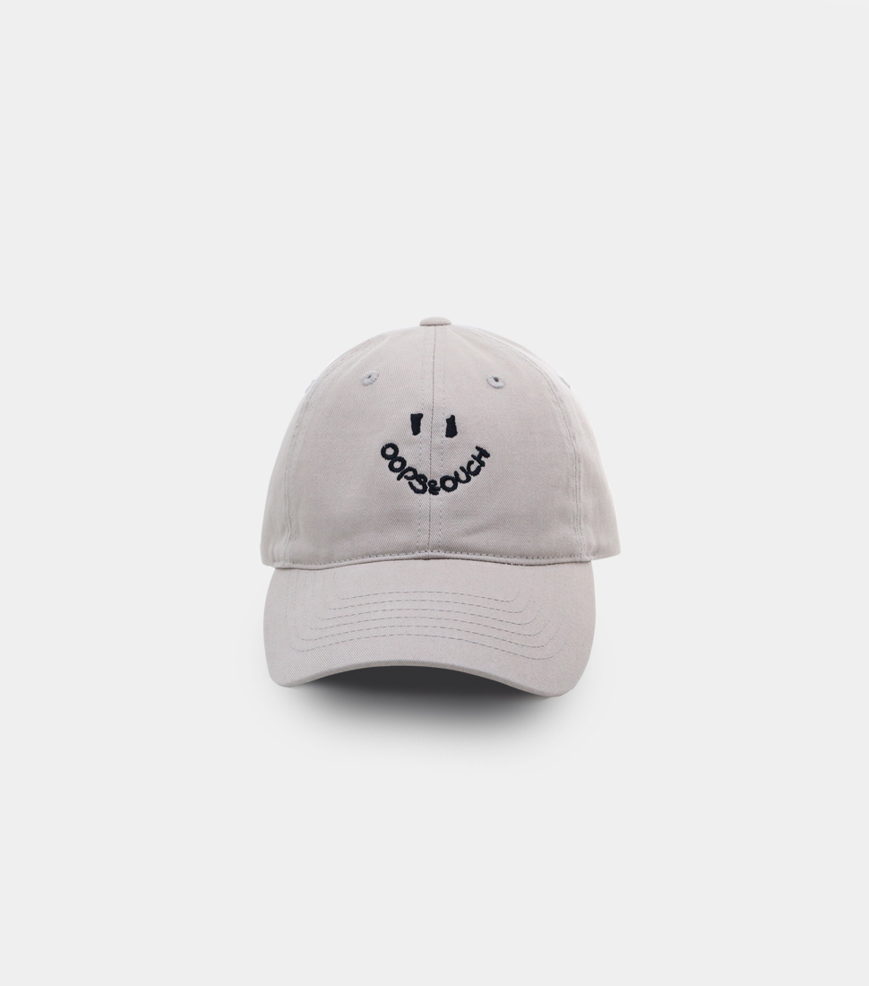 OOPS&amp;OUCH Beige Basic Signature Smiley Face Embroidery Ball Cap